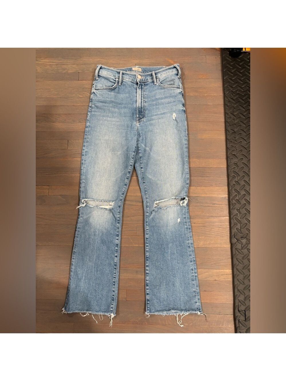 881. MOTHER The Hustler Ankle Fray Jeans